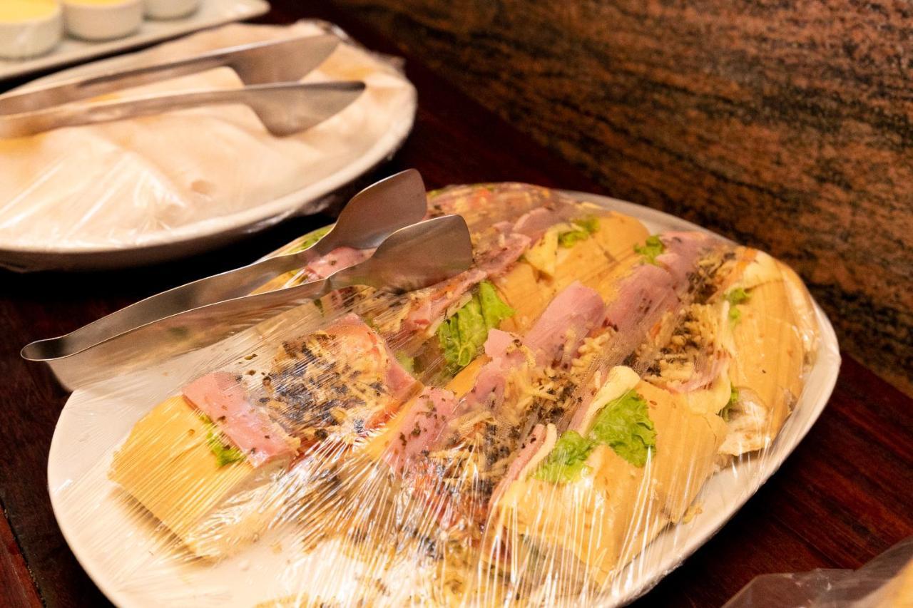 Safari Natal Beach Hotel エクステリア 写真