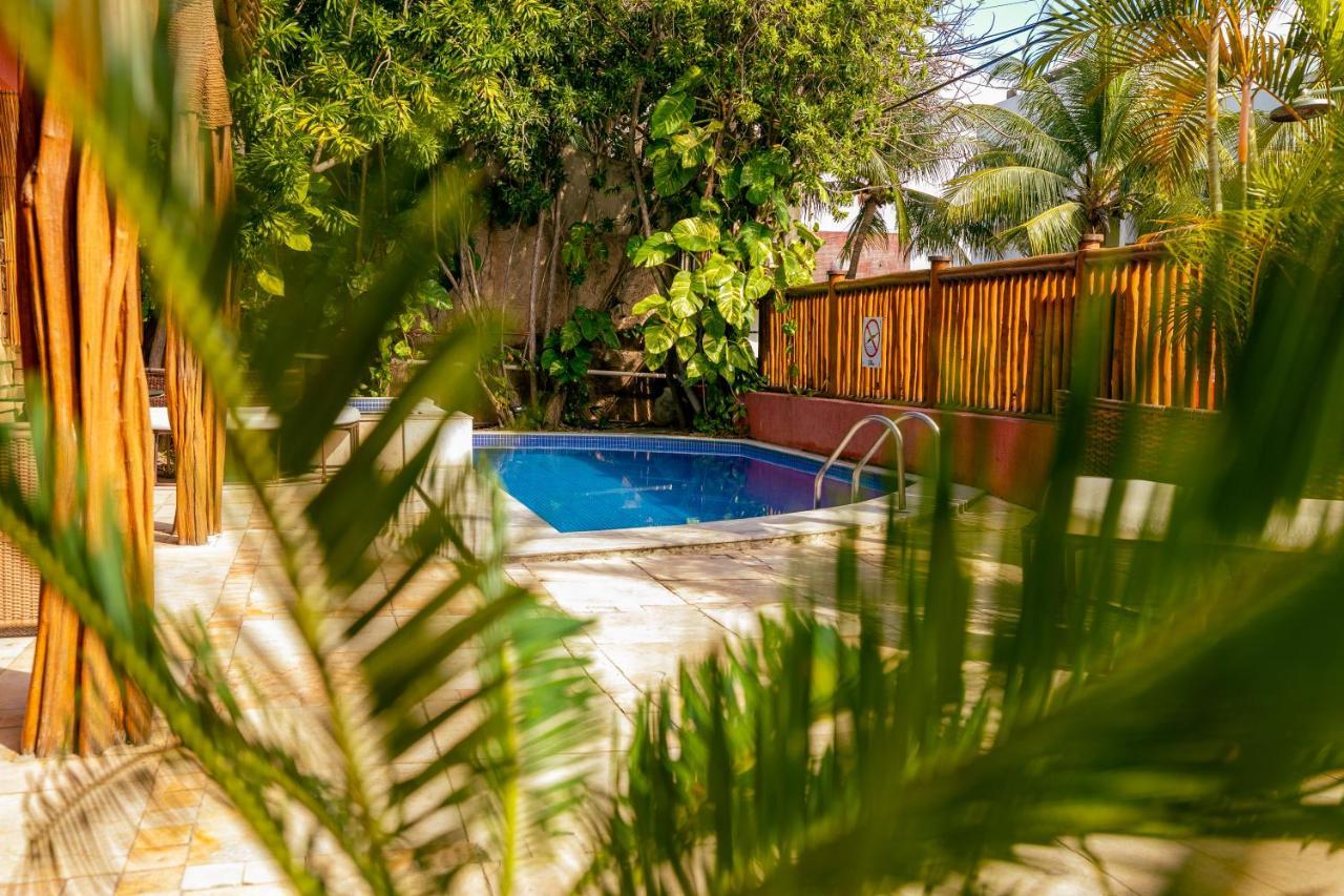 Safari Natal Beach Hotel エクステリア 写真